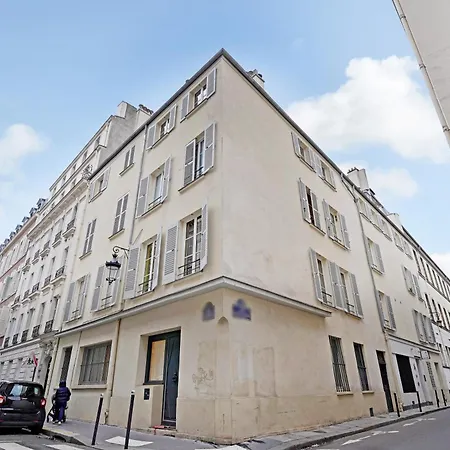Apartman Duplex In Saint-germain-des-pres *