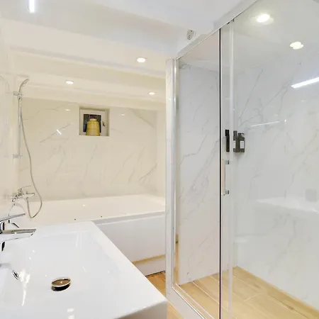 Duplex In Saint-germain-des-pres Διαμέρισμα